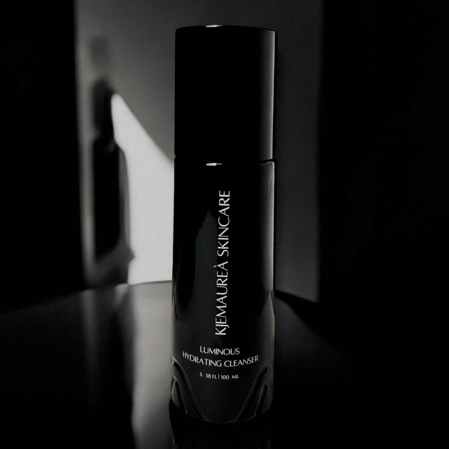 Luminous Hydrating Cleanser